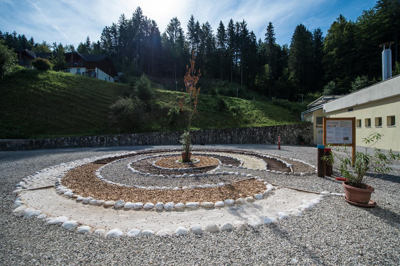Hotel Eco Terme Snovik, Kamnik Laze v Tuhinju Exterior foto
